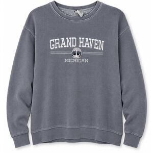 Vintage Collection Grand Haven Michigan Gray Embroidered Crewneck Size Small